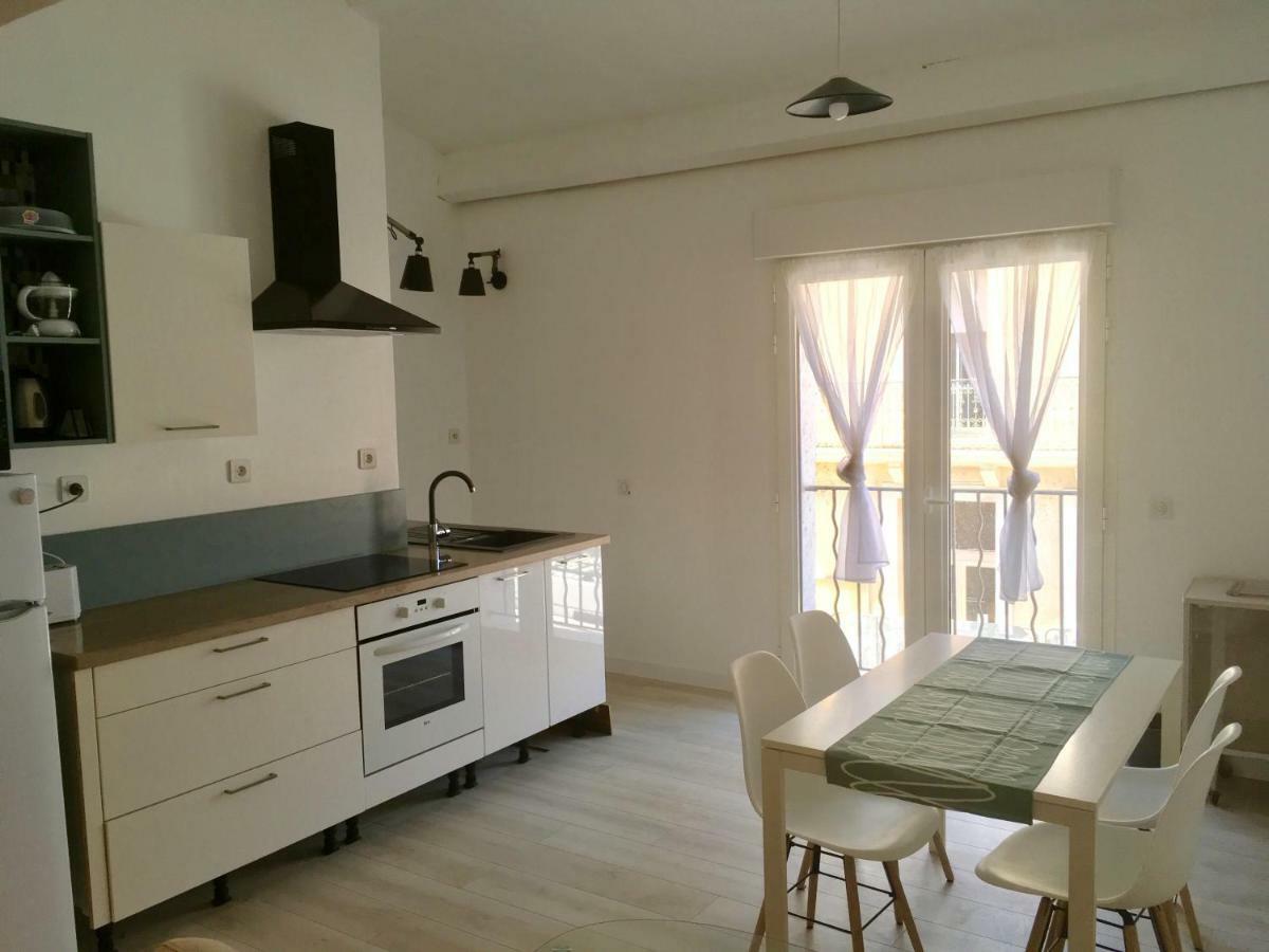 Apartamento Les Couleurs De Balaruc Les Bains Exterior foto